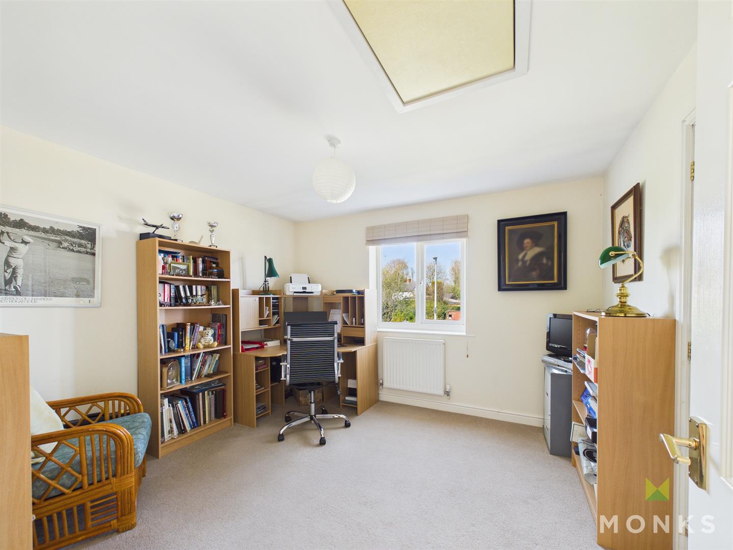 1 Firs Close, Oswestry, SY11 3LT For Sale